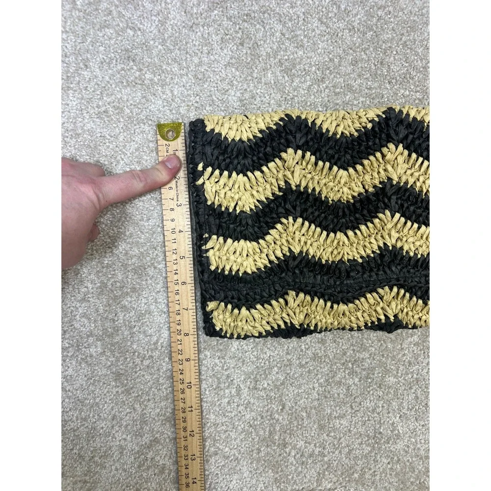 Chevron Woven Straw Clutch Bag Black Tan Foldover Envelope Snap Closure‎